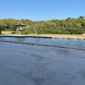 ( Mine De Rien ) Hébergement de vacances